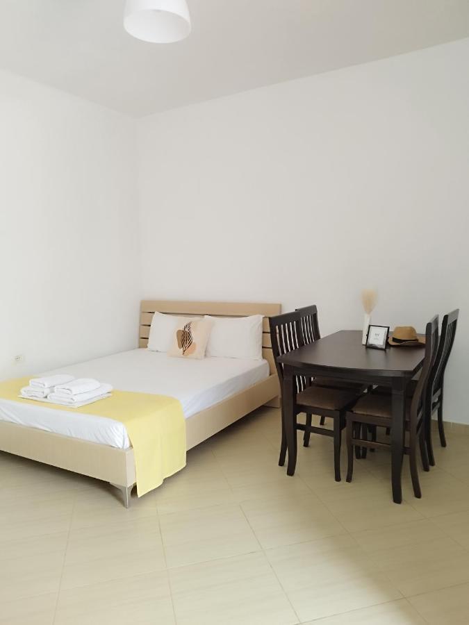 Iris Apartments Ksamil Exterior foto