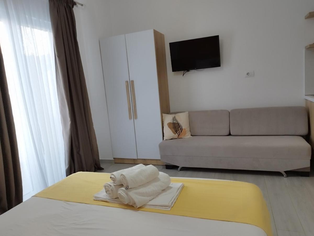 Iris Apartments Ksamil Exterior foto